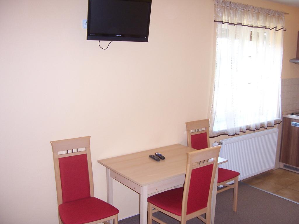 Pension Euro Mikulov Exterior photo